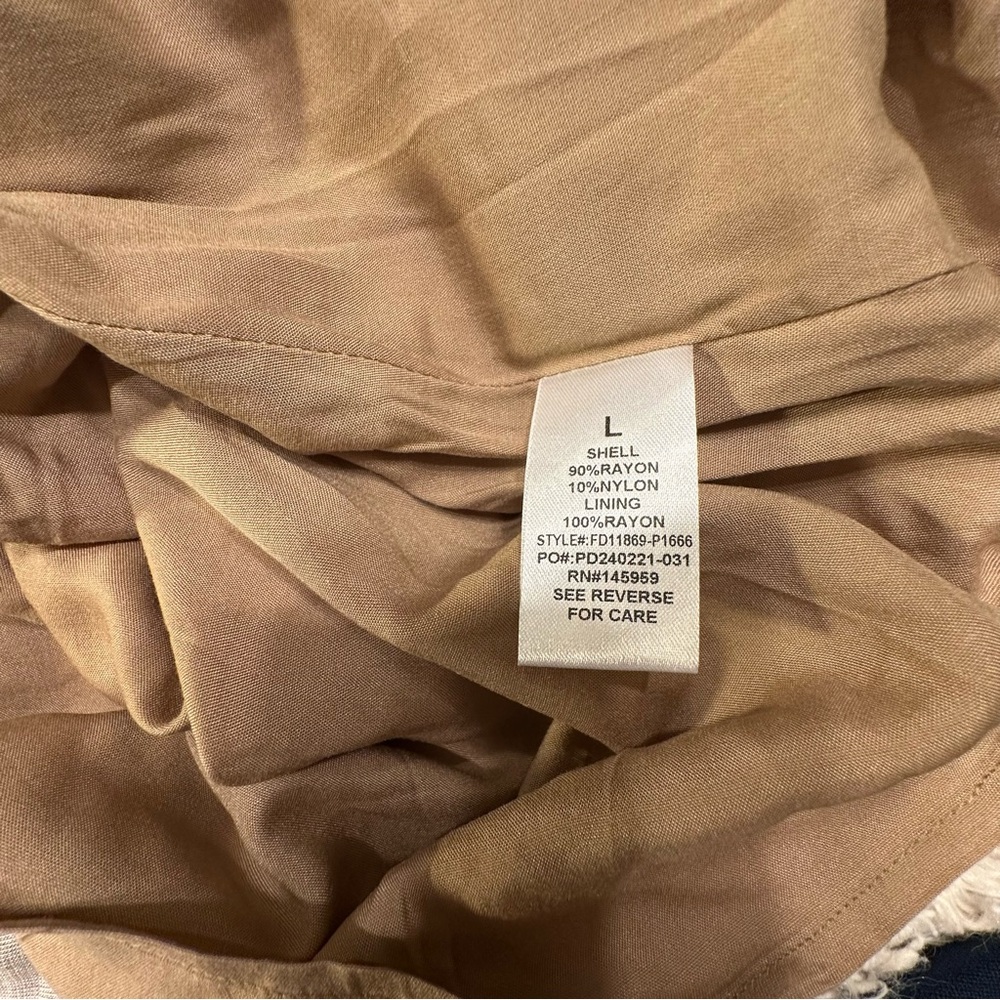 Dress Forum Strapless Tan and White Dress (C) - Picture 7 of 7